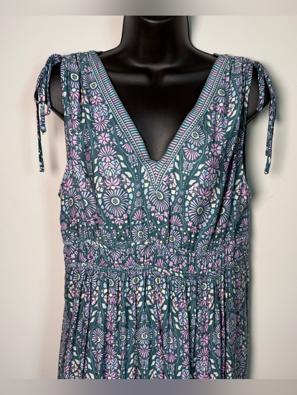 Joie Purple Blue White Medallion Rayon Maxi Dress Sz M | Boho Romantic Vacation